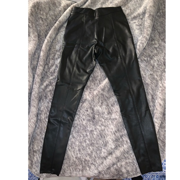 Black high waisted Topshop leather pants - Picture 3 of 4